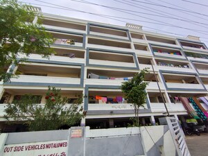  Apartment For Sale in Kamsali Pet