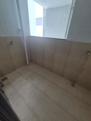 Bathroom in 3 BHK Apartment at Majestique Signature Towers, Balewadi – for Rent