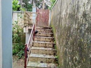 Balcony in  Independent House at Nilgiris – for Sale