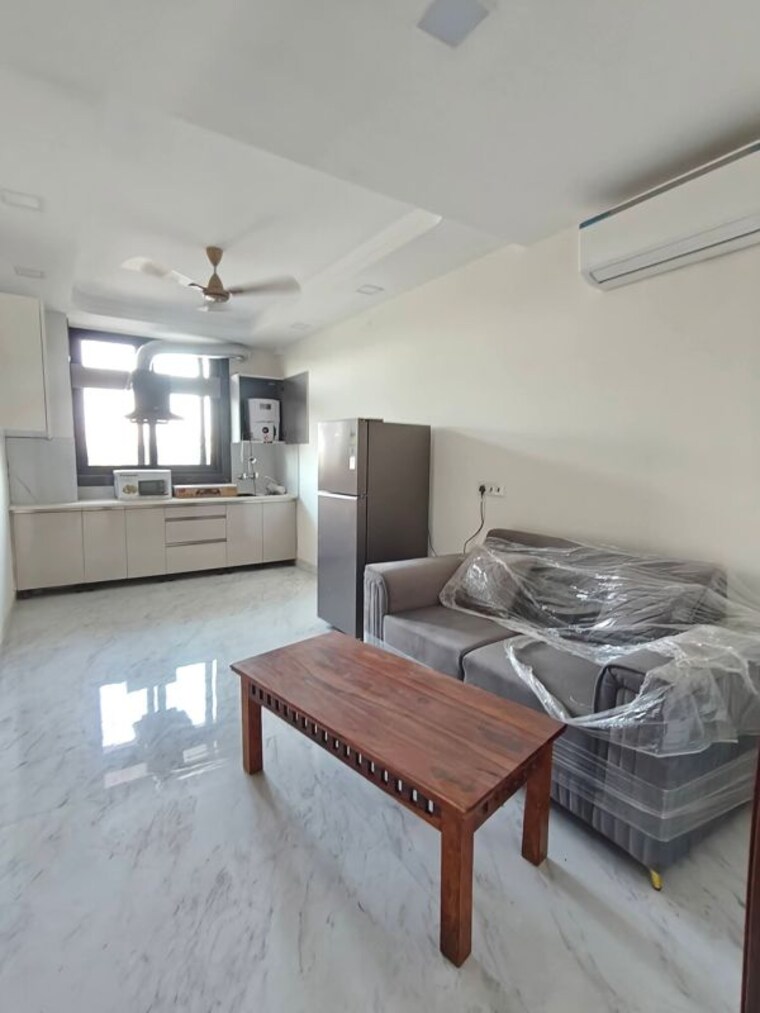 Living Room, sector 45 1 Bedroom 600 Sq.Ft. Builder Floor In Sector 45 Gurgaon 10502716