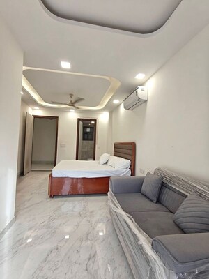 1 BHK Builder Floor For Rent in Sector 45