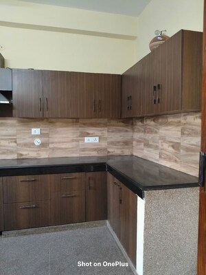 Kitchen in 2.5 BHK Builder Floor at Orchid Island, Sector 51 – for Rent