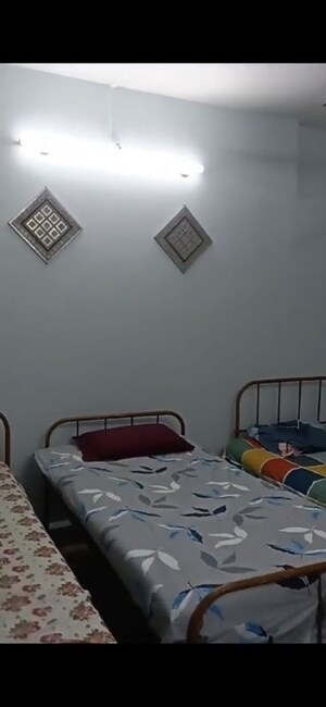 Team Area in 3 BHK Apartment at Sandesh Nagar – for Rent
