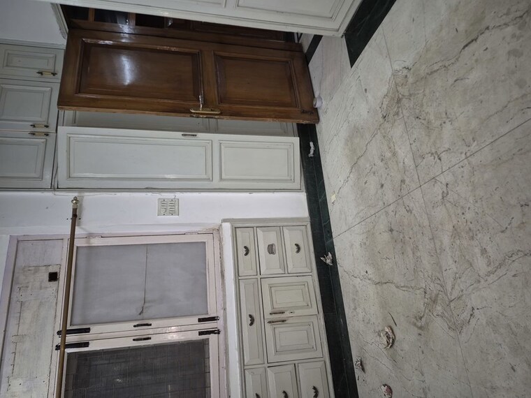 Kitchen, mayur vihar 3.5 Bedroom 1350 Sq.Ft. Apartment In Mayur Vihar Delhi 10502798