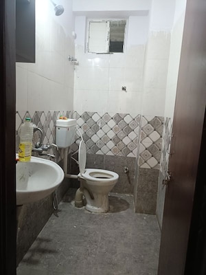 Bathroom in 2 BHK Apartment at Anita Residency Madhapur, Madhapur – for Rent