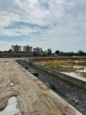  Plot For Sale in Koradi