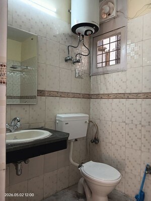 Bathroom in 3 BHK Builder Floor at Ardee Platinum Independent Floors, Sector 52 – for Rent