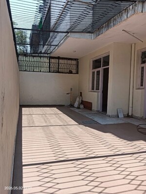 Bedroom in 3 BHK Builder Floor at Ardee Platinum Independent Floors, Sector 52 – for Rent