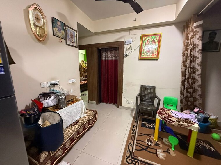 Living Room, panchsheel-greens-ii 2.5 Bedroom 1350 Sq.Ft. Apartment In Sector 16 Greater Noida Greater Noida 10502845