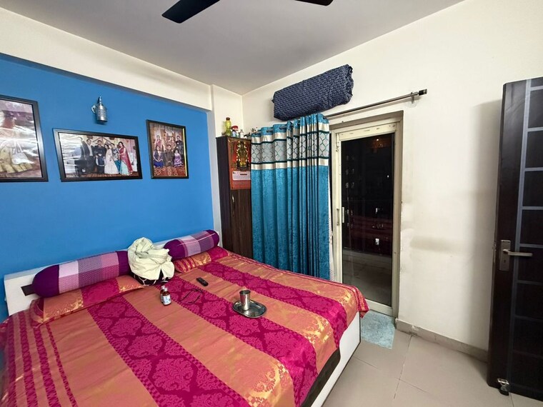 Bedroom, panchsheel-greens-ii 2.5 Bedroom 1350 Sq.Ft. Apartment In Sector 16 Greater Noida Greater Noida 10502845