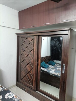 Room in 1 BHK Apartment at Satyam Shivam Phase 2, Kharadi – for Rent