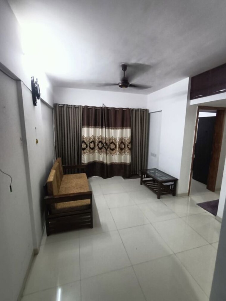 Living Room, satyam-shivam-phase-2 1 Bedroom 600 Sq.Ft. Apartment In Kharadi Pune 10502851