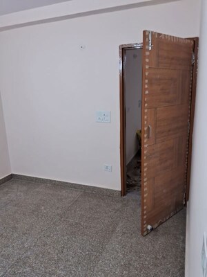 2 BHK Apartment For Rent in Mahavir Enclave 1