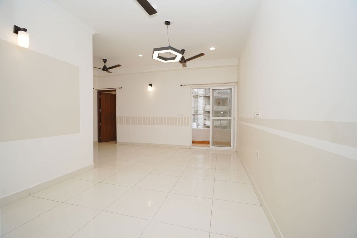 3 BHK 1365 Sq.Ft. Apartment in Emenox La Solara
