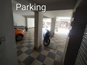 Parking in 5 BHK Villa at Green Fields Colony – for Rent