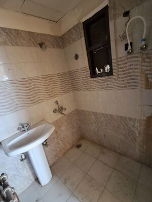 Bathroom in 2 BHK Apartment at Dragon Age The Citadel, Chinhat – for Rent