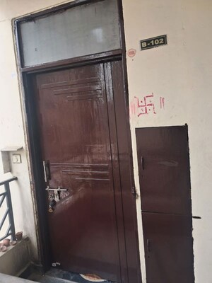 Furnished Amenities in 2 BHK Apartment at Dragon Age The Citadel, Chinhat – for Rent