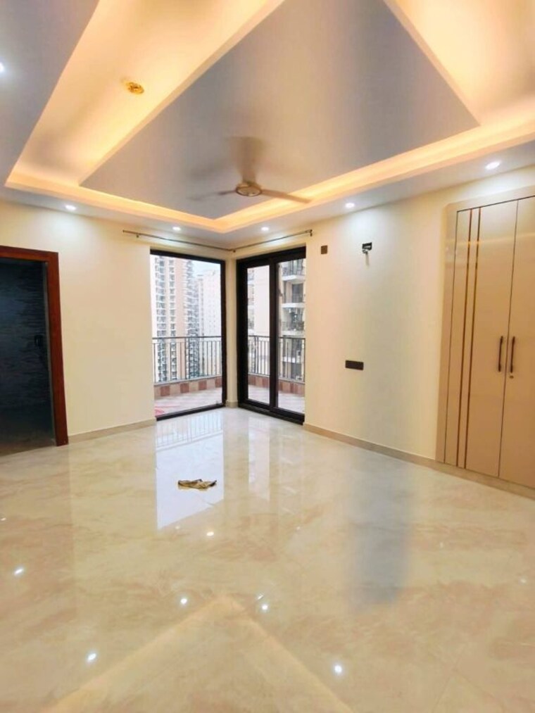 Room, trident-embassy-reso 2.5 Bedroom 950 Sq.Ft. Apartment In Sector 1 Greater Noida Greater Noida 10502885