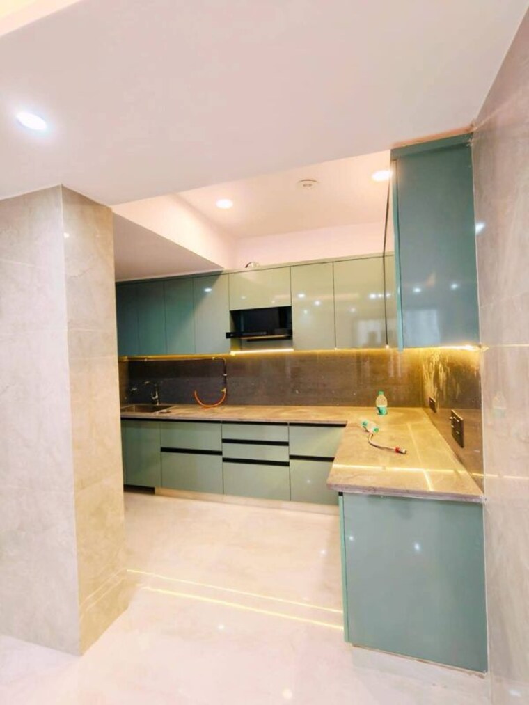 Kitchen, trident-embassy-reso 2.5 Bedroom 950 Sq.Ft. Apartment In Sector 1 Greater Noida Greater Noida 10502885