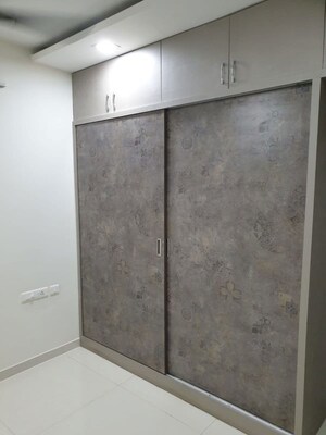 Room in  Apartment at Alekhya Palm Woods, Gachibowli – for Rent