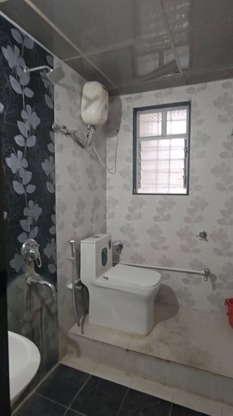 Bathroom, kamgar putala vasahat 2 Bedroom 1209 Sq.Ft. Apartment In Kamgar Putala Vasahat Pune 10502890