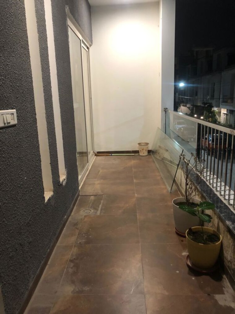 Balcony, aura-homes 3 Bedroom 1500 Sq.Ft. Apartment In Patiala Road Zirakpur 10502910
