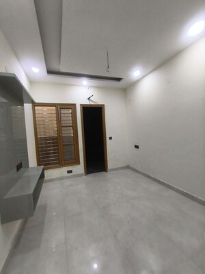 Room in 4 BHK Villa at Alaknanda Maxxus Eden Estate, Ghazipur – for Sale