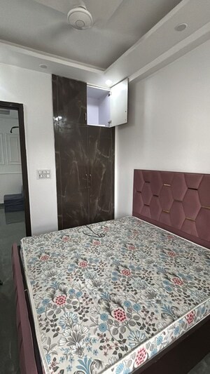 Bedroom in 2 BHK Builder Floor at Sector 110 – for Rent