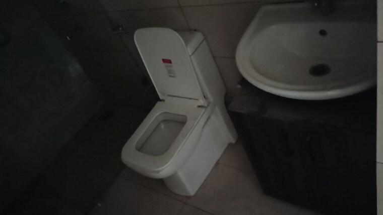 Bathroom, tata-eureka-park 3 Bedroom 1575 Sq.Ft. Apartment In Sector 150 Noida 10502951