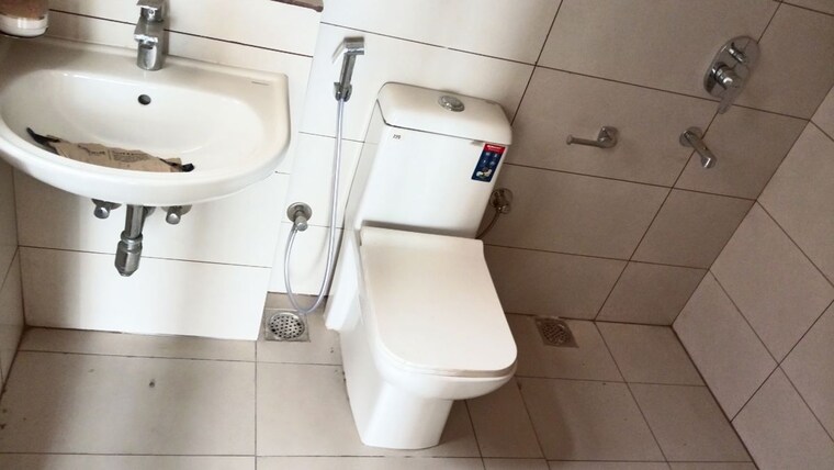 Bathroom, tata-eureka-park 2 Bedroom 1100 Sq.Ft. Apartment In Sector 150 Noida 10502953
