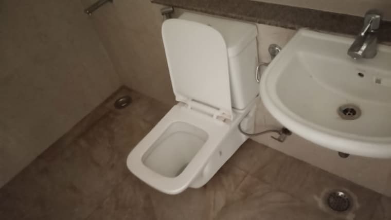 Bathroom, eldeco-live-by-the-greens 2 Bedroom 1137 Sq.Ft. Apartment In Sector 150 Noida 10502954