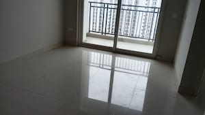 Room in 2 BHK Apartment at Eldeco Live By The Greens, Sector 150 – for Rent