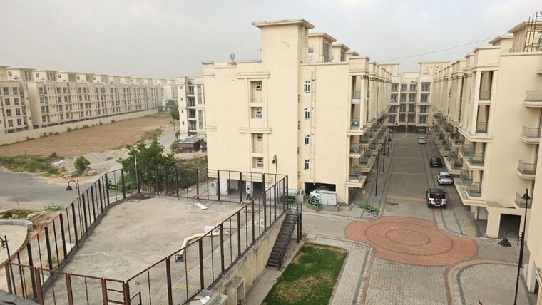 Exterior View, signature-global-city 2 Bedroom 1060 Sq.Ft. Builder Floor In Sector 37d Gurgaon 10502959