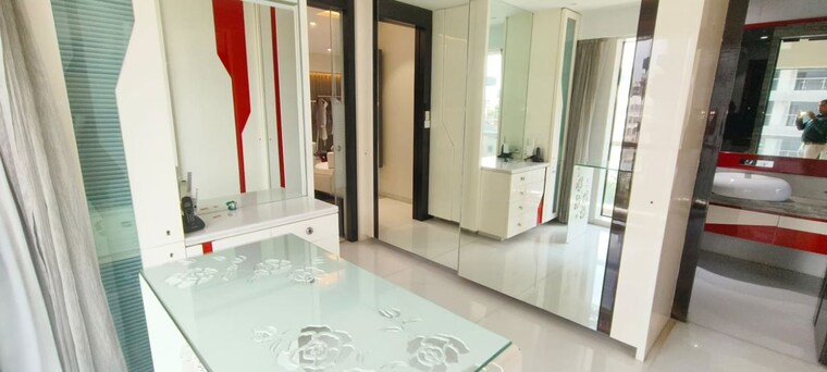 Bathroom, mayfair-maaya 4 Bedroom 7000 Sq.Ft. Penthouse In Khar West Mumbai 10501064