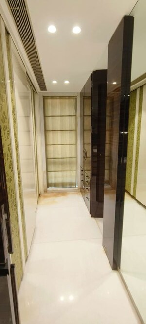 Master Plan in 4 BHK Penthouse at Mayfair Maaya, Khar West – for Sale