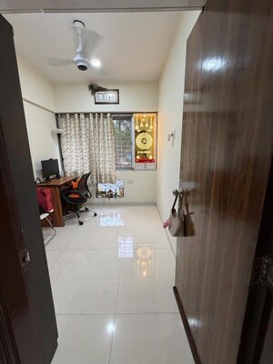 Room in 2 BHK Apartment at Teenmurti Summit, Borivali East – for Sale