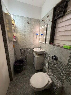Bathroom in 2 BHK Apartment at Teenmurti Summit, Borivali East – for Sale