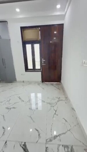 Room in 1 BHK Builder Floor at Chattarpur – for Sale