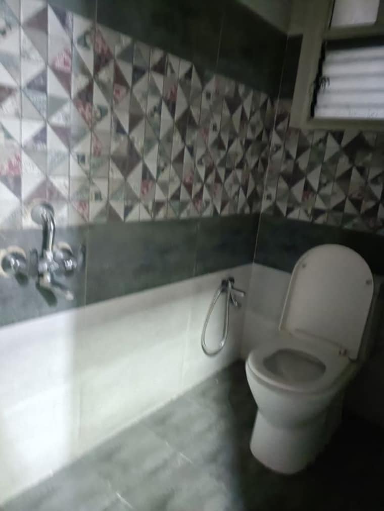 Bathroom, ayyanna-pride 2 Bedroom 1200 Sq.Ft. Apartment In Madhapur Hyderabad 10502982