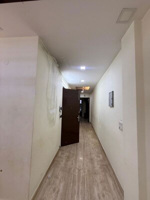 2 BHK Builder Floor – Entrance View at Kalkaji - for Rent