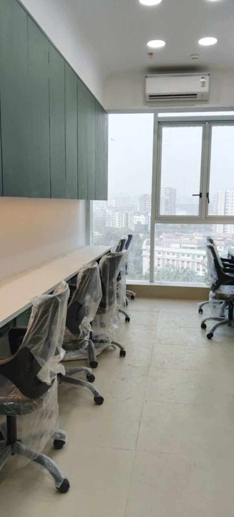 Team Area, kamala-mills Commercial Office Space 1500 Sq.Ft. In Lower Parel Mumbai 10502987