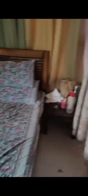 Bedroom in 1 RK Builder Floor at Lajpat Nagar ii – for Rent