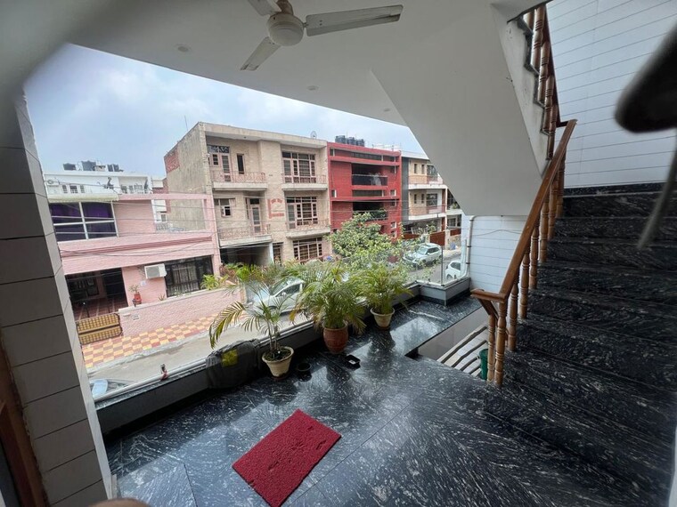 Exterior View, sector 44 2 Bedroom 2000 Sq.Ft. Builder Floor In Sector 44 Chandigarh 10503003