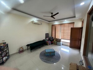 Team Area in 2 BHK Builder Floor at Sector 44 – for Rent