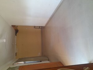 Room in 2 BHK Builder Floor at Sector 21 – for Rent