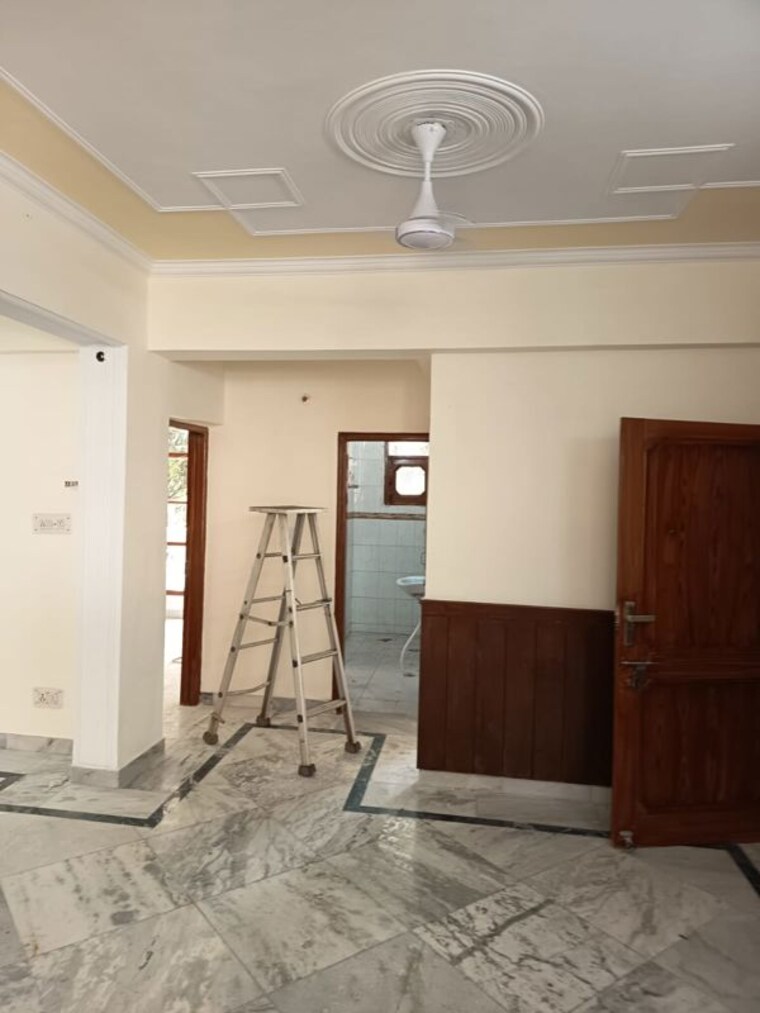 undefined, sector 49 4 Bedroom 2500 Sq.Ft. Builder Floor In Sector 49 Chandigarh 10503022