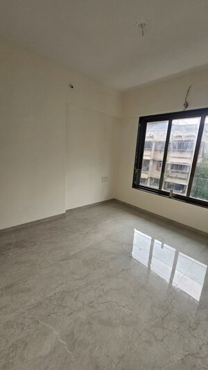 Room in 2 BHK Apartment at Padmavati Palace, Vile Parle East – for Sale