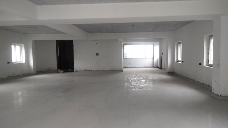 Room, uptown-jubilee Commercial Showroom 2213 Sq.Ft. In Jubilee Hills Hyderabad 10503032