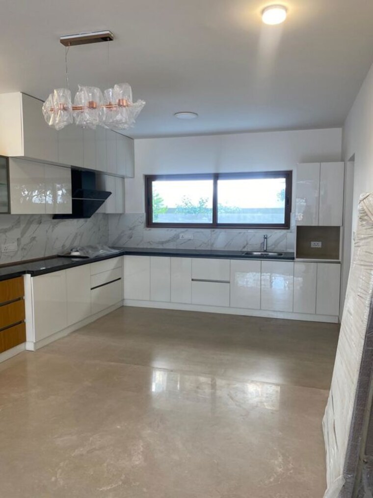 Kitchen, mahogany-apartments 4 Bedroom 4400 Sq.Ft. Apartment In Vasanth Nagar Bangalore 10503037