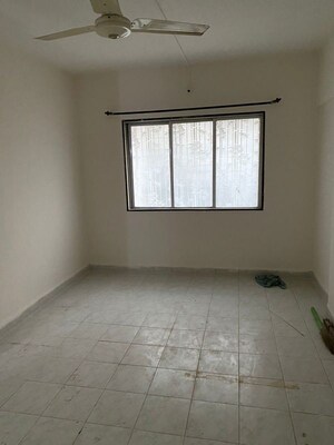 Room in 1 BHK Apartment at Sanewadi – for Rent